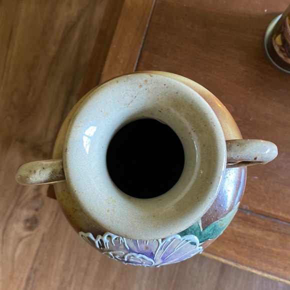 Old vase - Picture 2 of 2